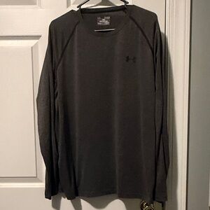 Under Armour Men's Dark Gray Long Sleeve Tee
